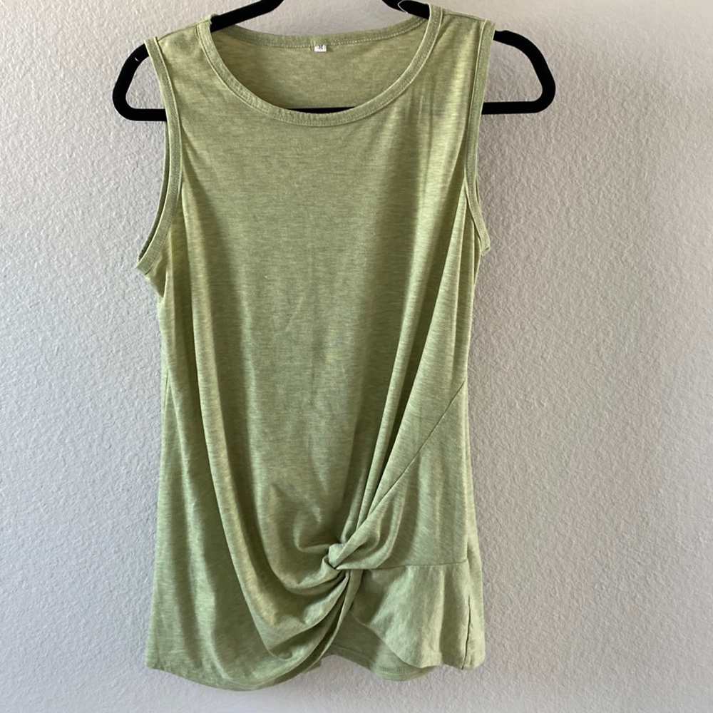 Ladies sleeveless top